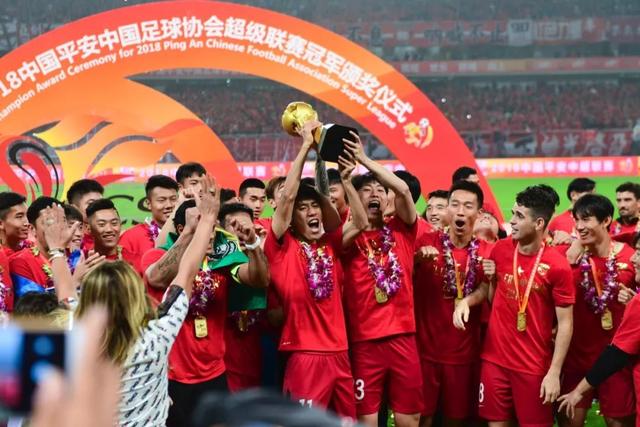 惊人逆袭！中国U17女足以3-2战胜美国，晋级16强